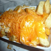 Chips, Cheese and Garlic Sauce