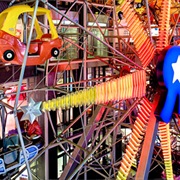 Toys "R" Us Ferris Wheel