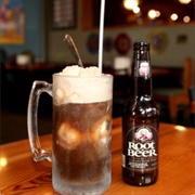 Root Beer & Vanilla Ice Cream