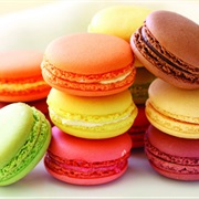 Macarons (France)