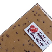 Idilko's Blonde Chocolate Slab W/ Cocoa Nibs & Maldon Sea Salt