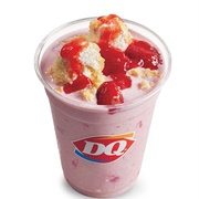 Strawberry Cake Shake
