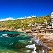 Comoros (28,000 Annual Visitors)