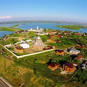 Sviyazhsk (Republic of Tatarstan): Assumption Cathedral and Monastery