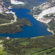 Crowsnest Lake, Alberta