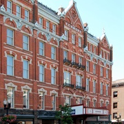 Kenmore Hotel in Albany