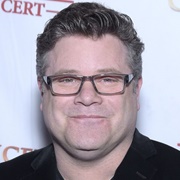 Sean Astin