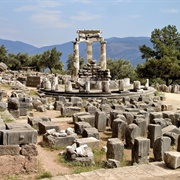 Temple of Athena Pronaia