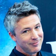Aidan Gillen