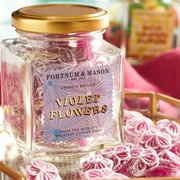 Fortnum & Mason Violet Flowers