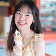 Wanwimol Jaenasavamethee (June)