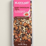 Blanxart Strawberry & Yogurt 72% Dark Chocolate Bar