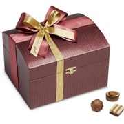 Sprungli Bordeaux Treasure Chest