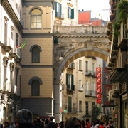 Ponte Di Chiaia, Napoli, Italia