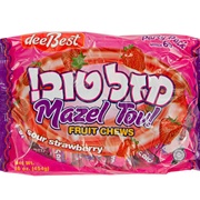 Mazel Tov Sour Strawberry Fruit Chews
