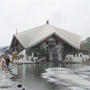 Gurudwara Shri Hemkund Sahib, Uttarakhand, India