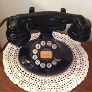 102 Desk Set Phone