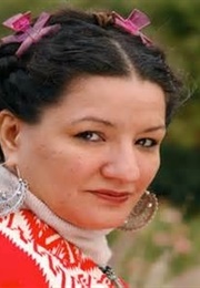 Spinning Straw Into Gold:  the Metamorphosis of the Everyday (Sandra Cisneros)