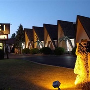 Tiki Resort, Lake George