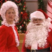 Roseanne: Santa Claus
