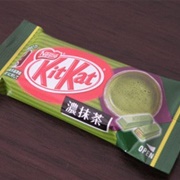 Kit Kat Dark Green Tea
