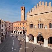 Piazza Dei Signori, Treviso