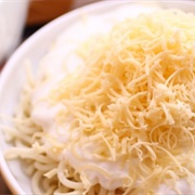 Pasta With Sour Cream and Cheese