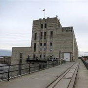 Seven Sisters Dam, Manitoba