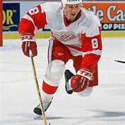 Igor Larionov