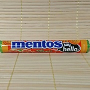 Mentos Say Hello Blood Orange