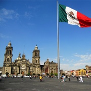 Plaza De La Constitución (Zócalo), Mexico City