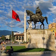 Skanderbeg Square, Tirana