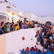 Watch the Sunset on Santorini – Greece