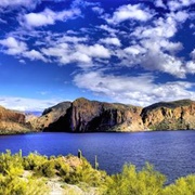 Canyon Lake, Tortilla Flats, Arizona
