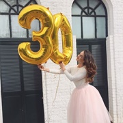 Take a Picture With Number Balloons