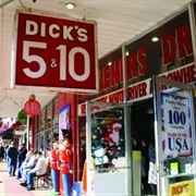 Dick&#39;s 5 &amp; 10