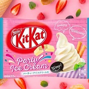 Kit Kat Party Ice Cream