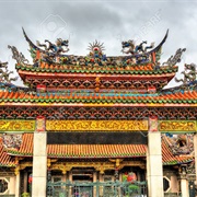 Taipei: Lungshan Temple