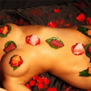 British Fruit Ate off English Woman's Nude Body