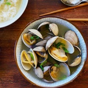 Miso Soup With Clams