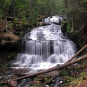 Wagner Falls Scenic Site