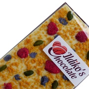 Idilko's Passionfruit, Raspberries, Pistachio & Violets White Slab