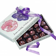 Rococo Rose & Violet Creams Box