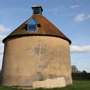 Kinwarton Dovecote, Alcester