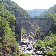 Les Gorges Du Doux