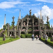 Palazzo Borromeo, Isola Bella