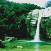 Pakyon Waterfall