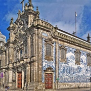 Porto: Igreja Do Carmo E Carmelitas