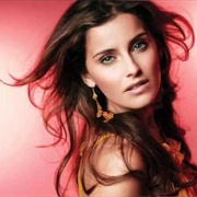 Crazy (Acoustic)-Nelly Furtado