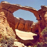 East Rim Arch